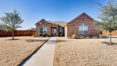 720 Meadow Springs Drive Glenn Heights TX 75154