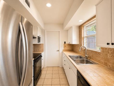 4001 Glenhaven Drive Garland TX 75042