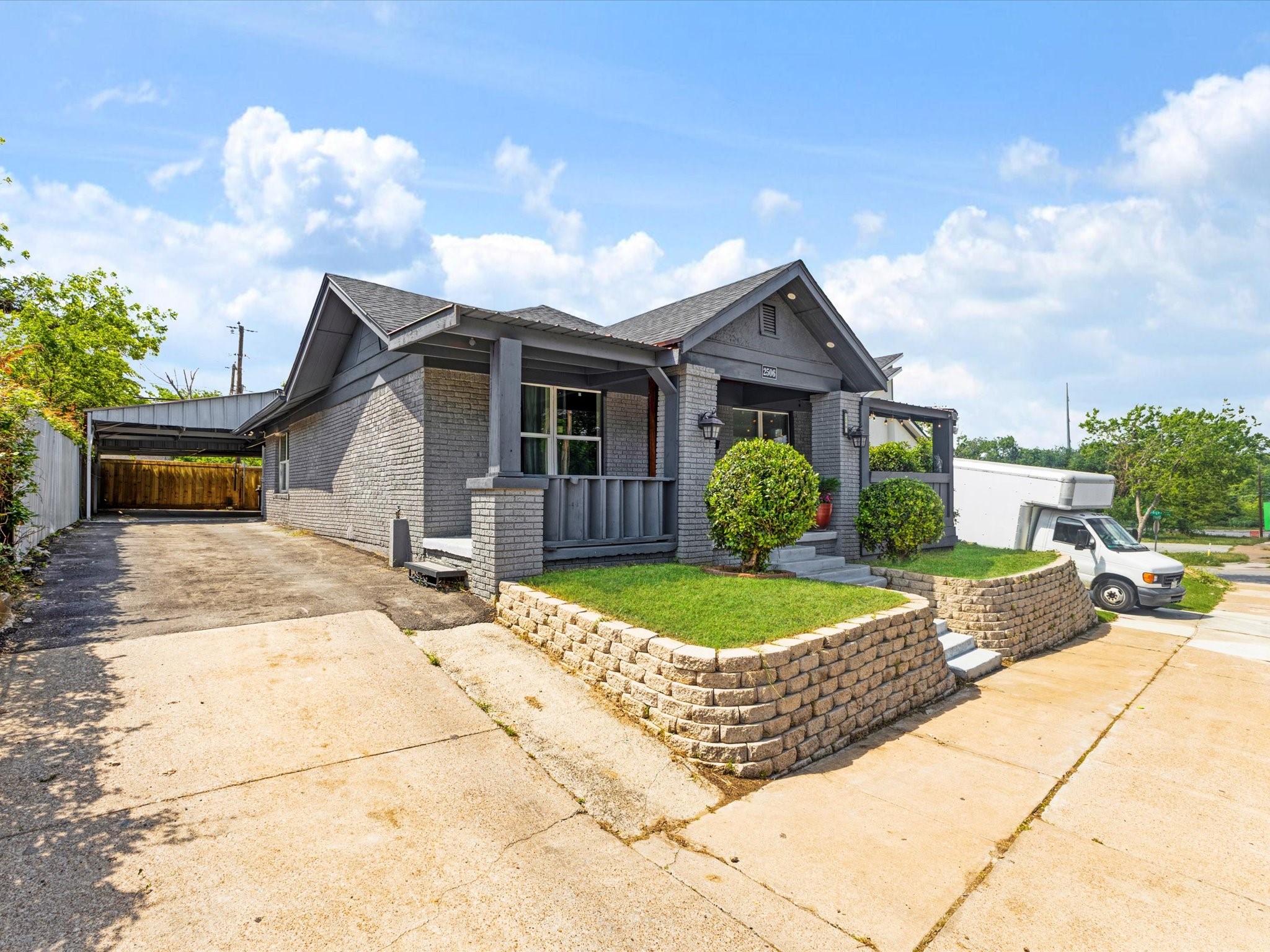 2506 Vaughn Boulevard Fort Worth TX 76105