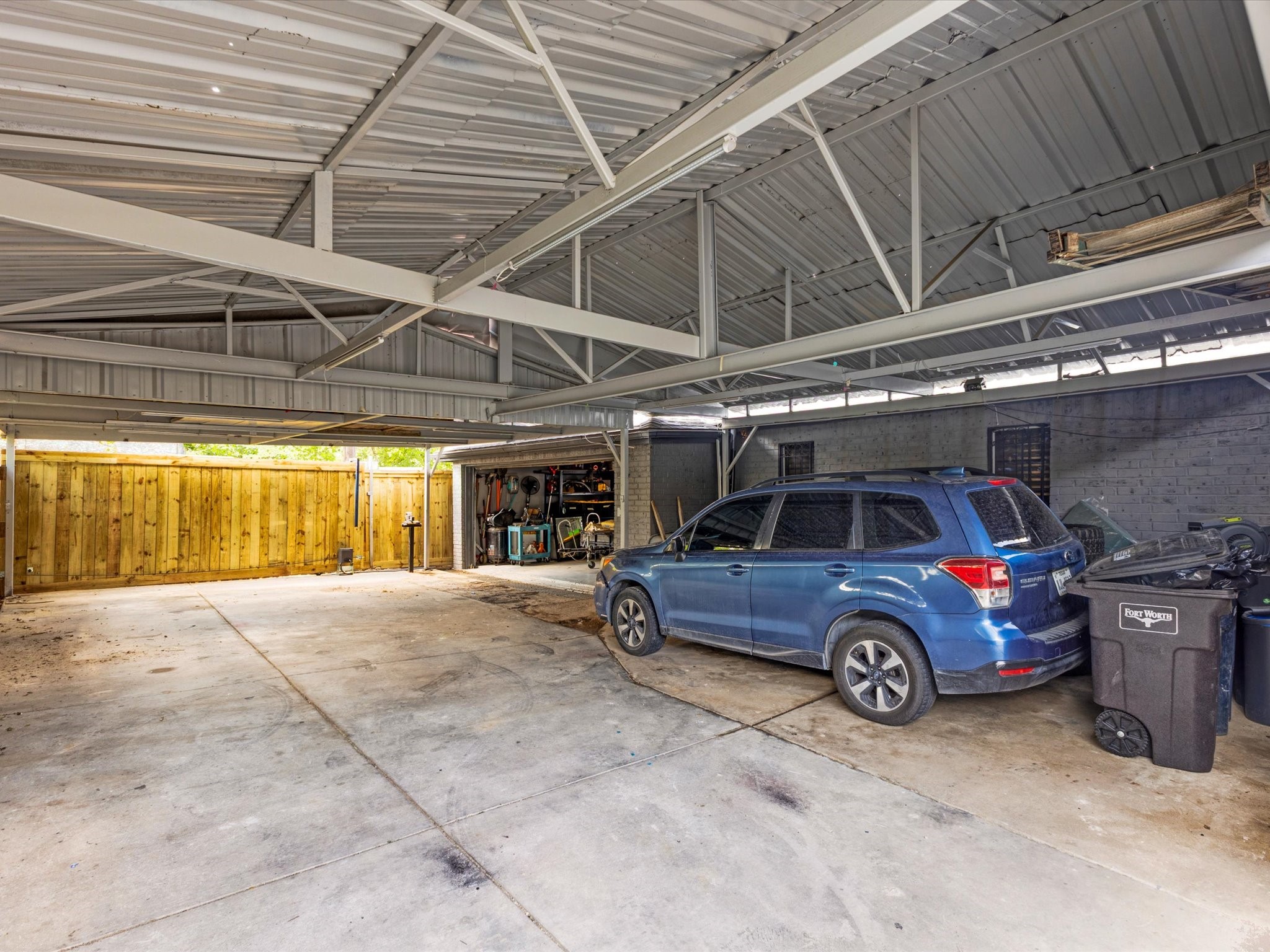 2506 Vaughn Boulevard Fort Worth TX 76105