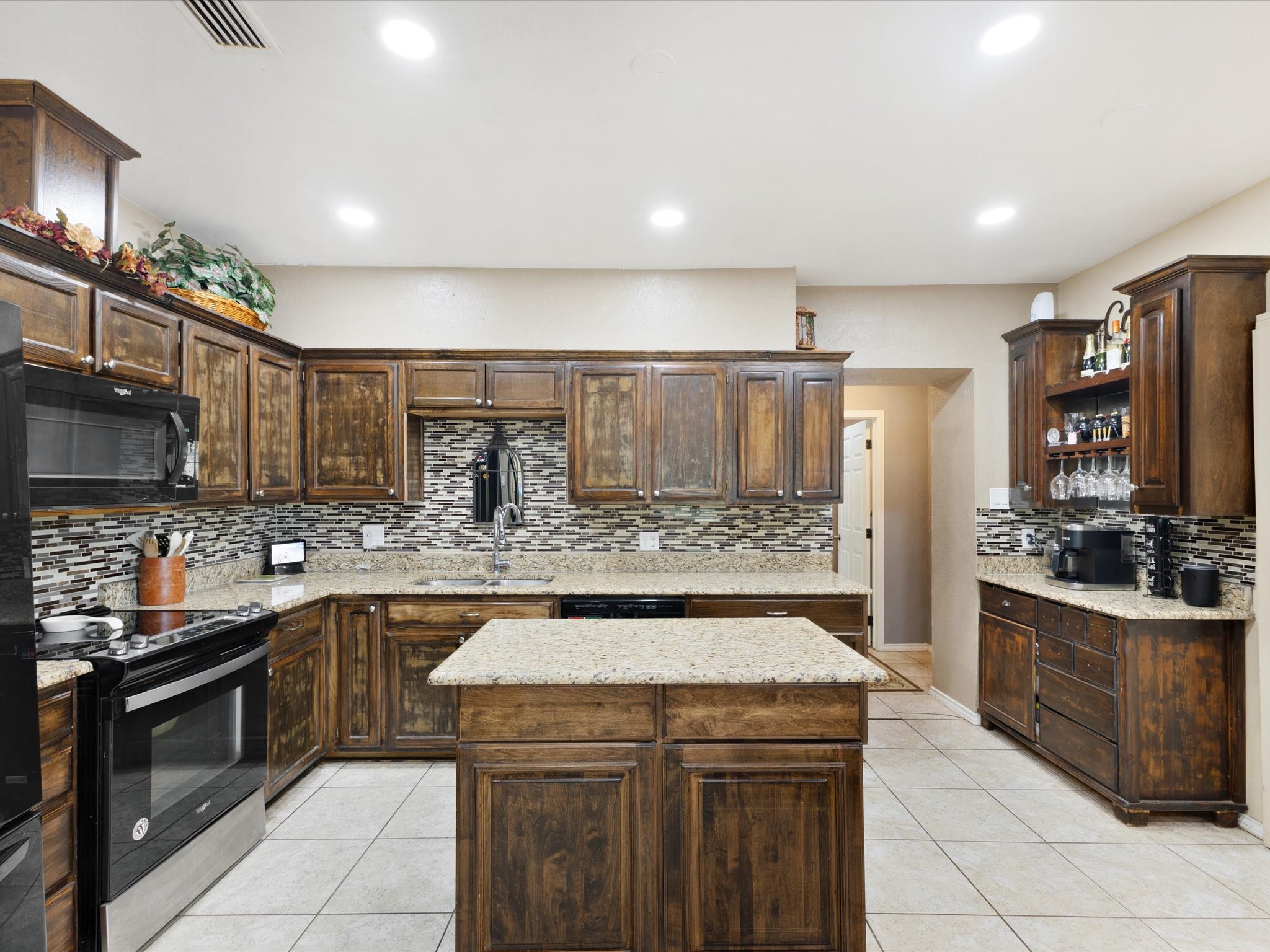 2506 Vaughn Boulevard Fort Worth TX 76105