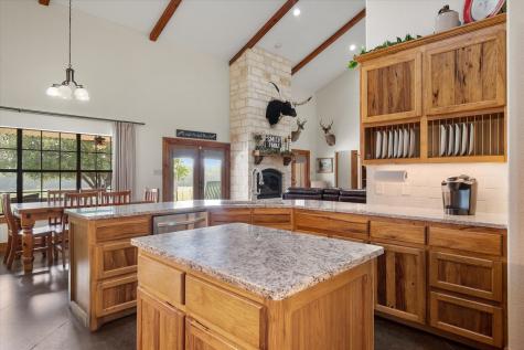 199 Fcr 111 Fairfield TX 75840