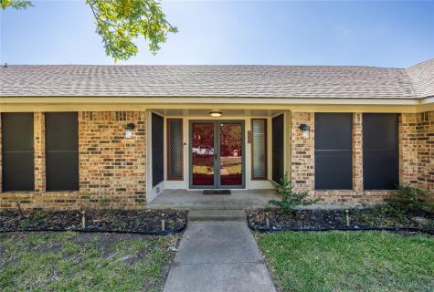640 Ivy Ann Drive Woodway TX 76712