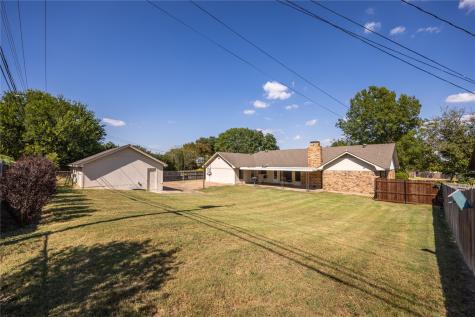 640 Ivy Ann Drive Woodway TX 76712