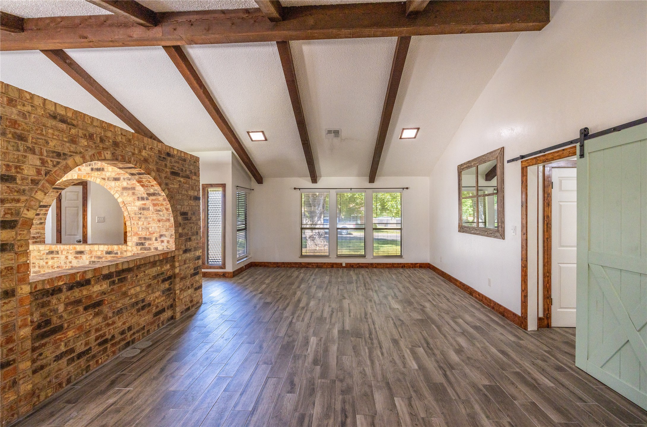 640 Ivy Ann Drive Woodway TX 76712