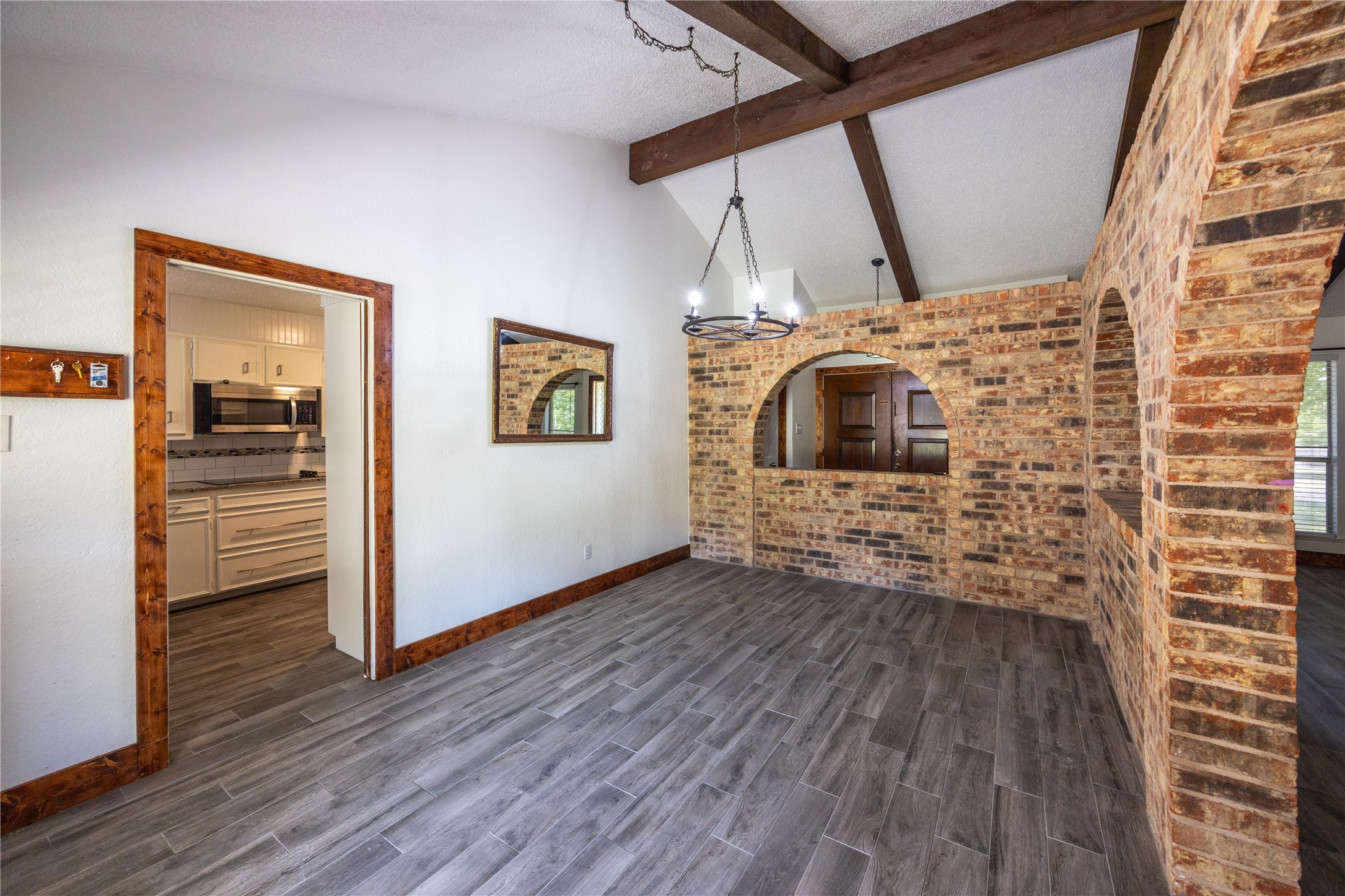 640 Ivy Ann Drive Woodway TX 76712