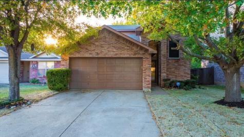 3521 Apple Valley Way Dallas TX 75227