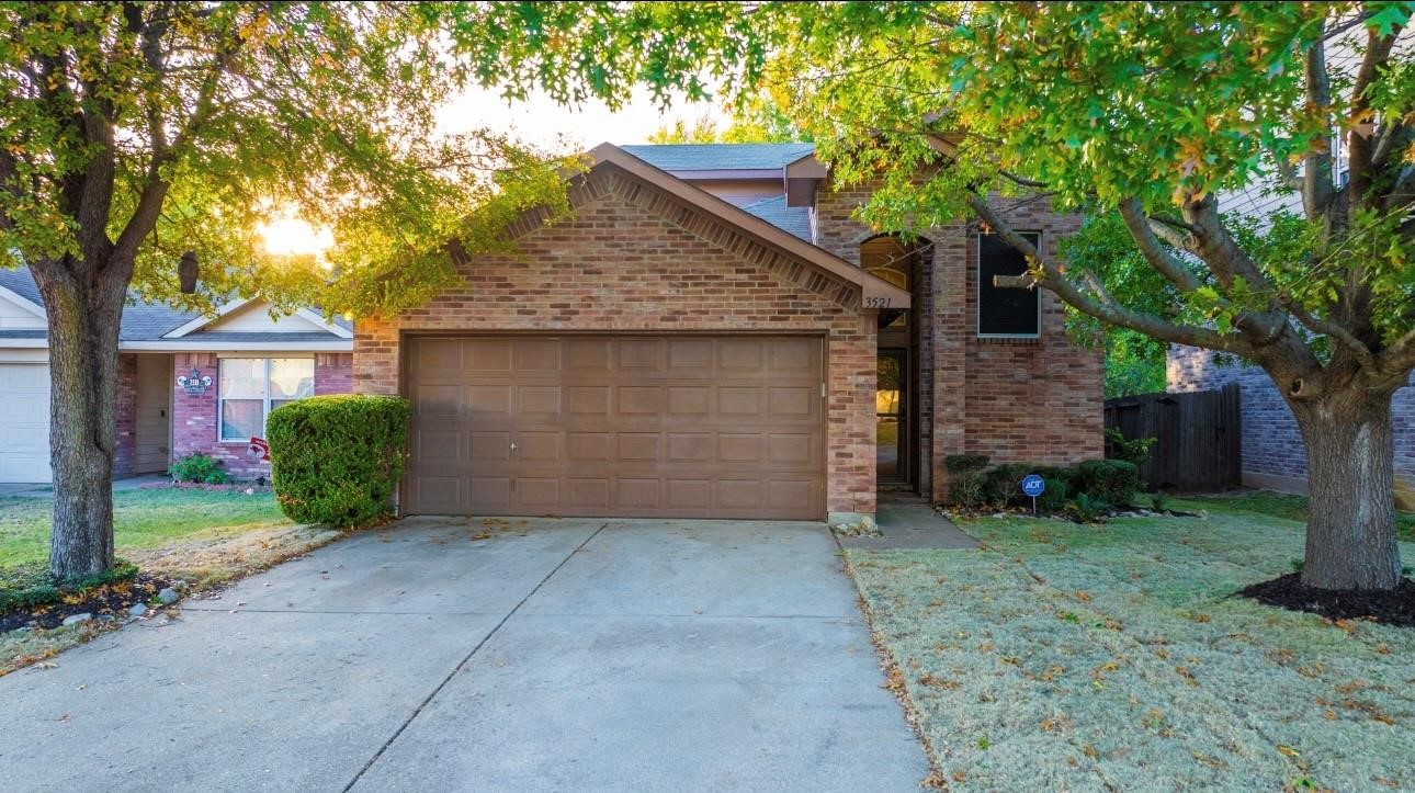 3521 Apple Valley Way Dallas TX 75227