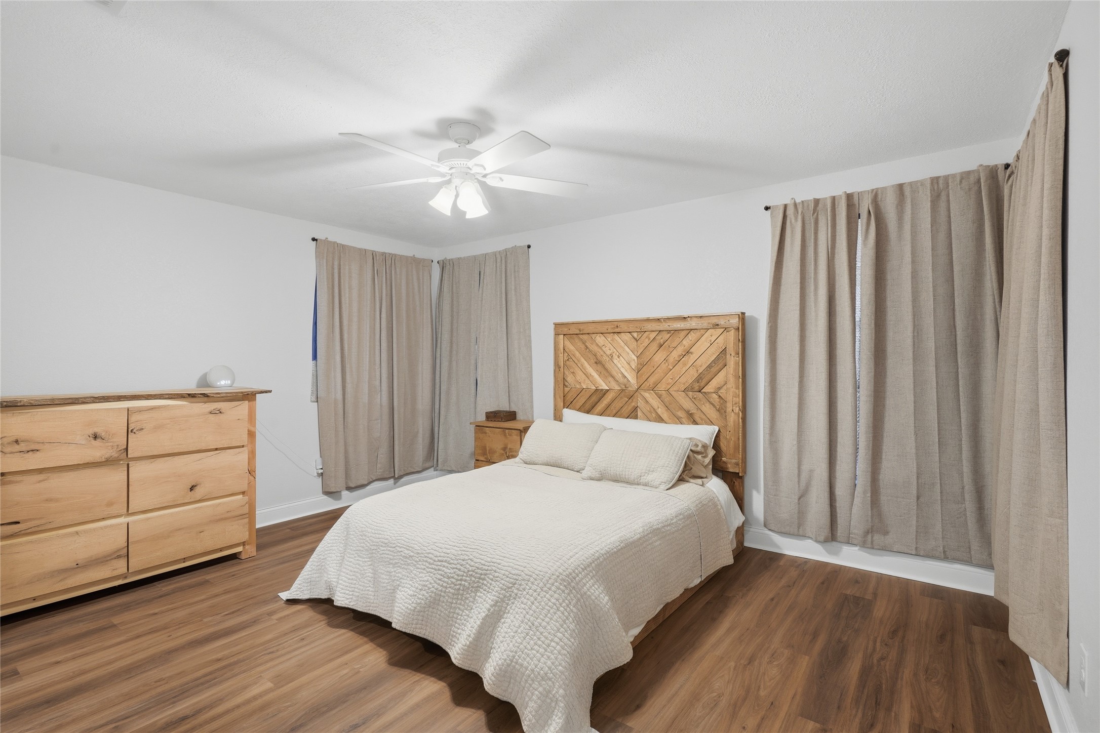 217 Spruce Circle Azle TX 76020