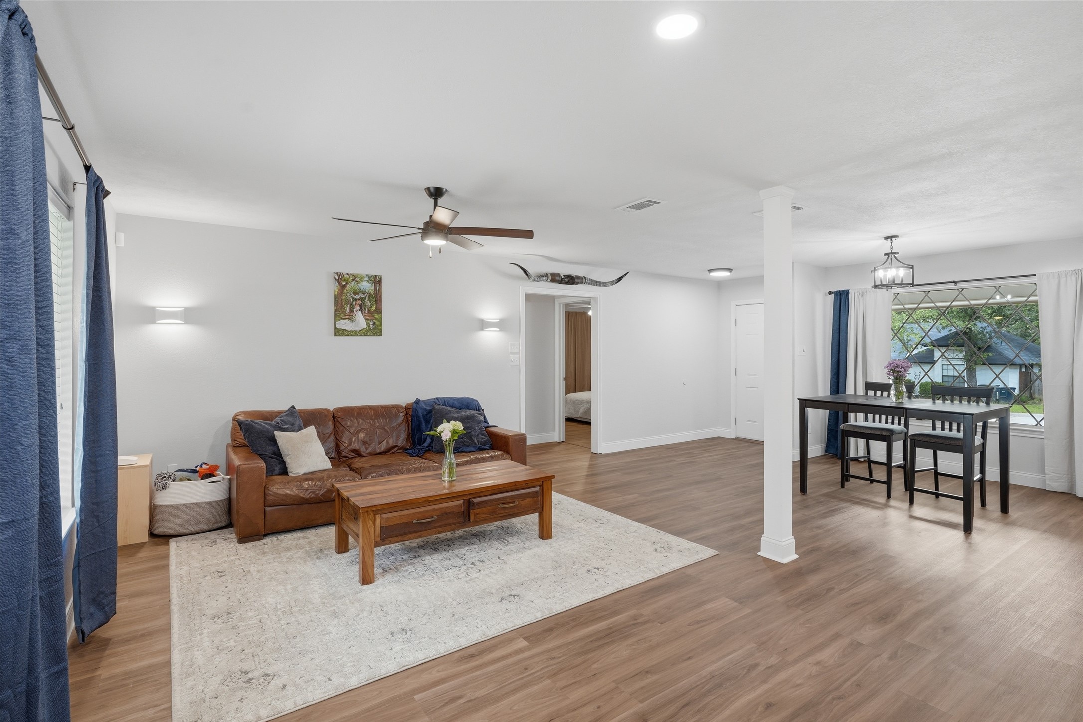 217 Spruce Circle Azle TX 76020