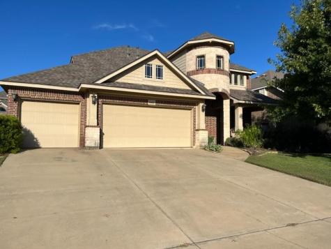 900 Monticello Drive Burleson TX 76028