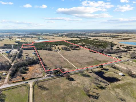 10035 Farm Road 195 Paris TX 75462