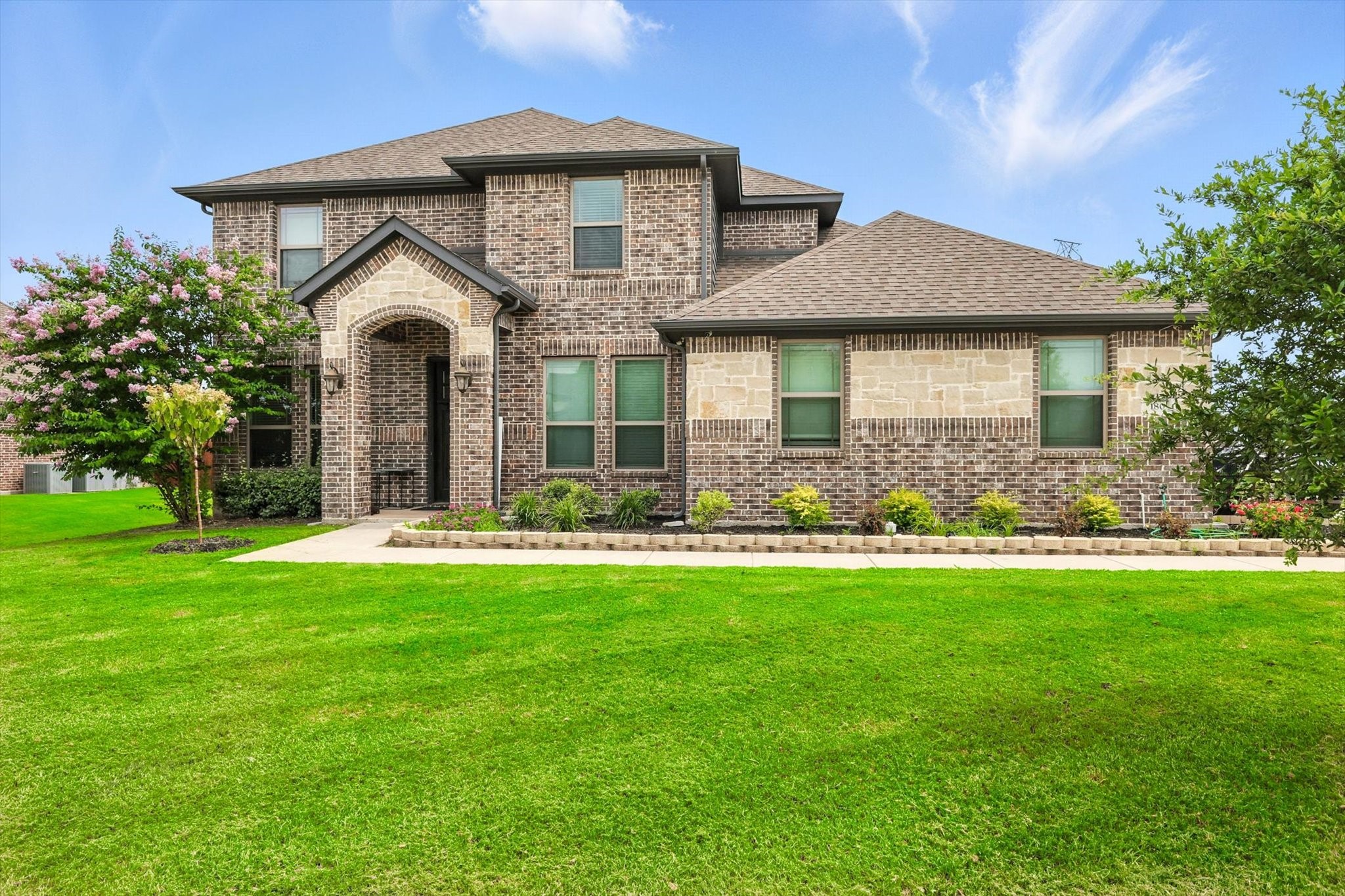 180 Sapphire Lane Waxahachie TX 75165