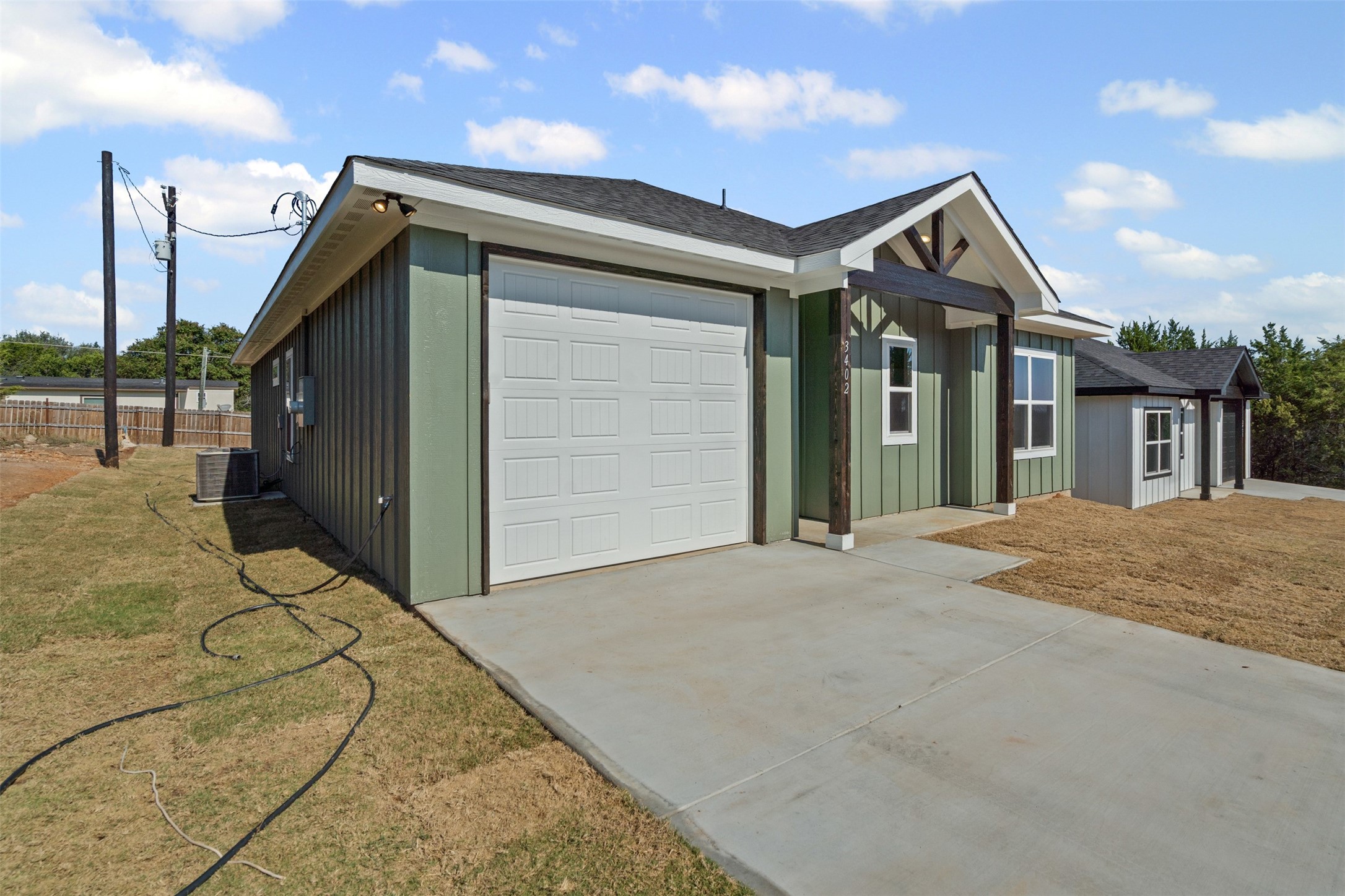 3402 Hilltop Road Granbury TX 76048