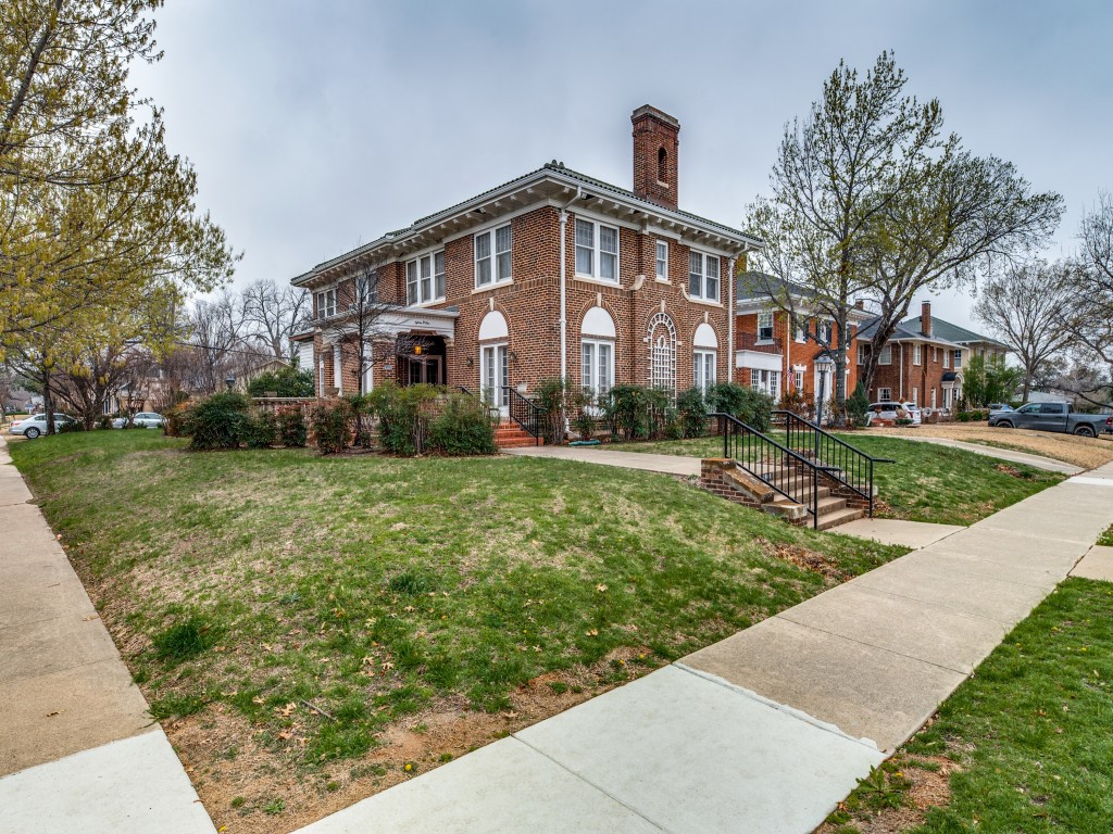 1501 Elizabeth Boulevard Fort Worth TX 76110