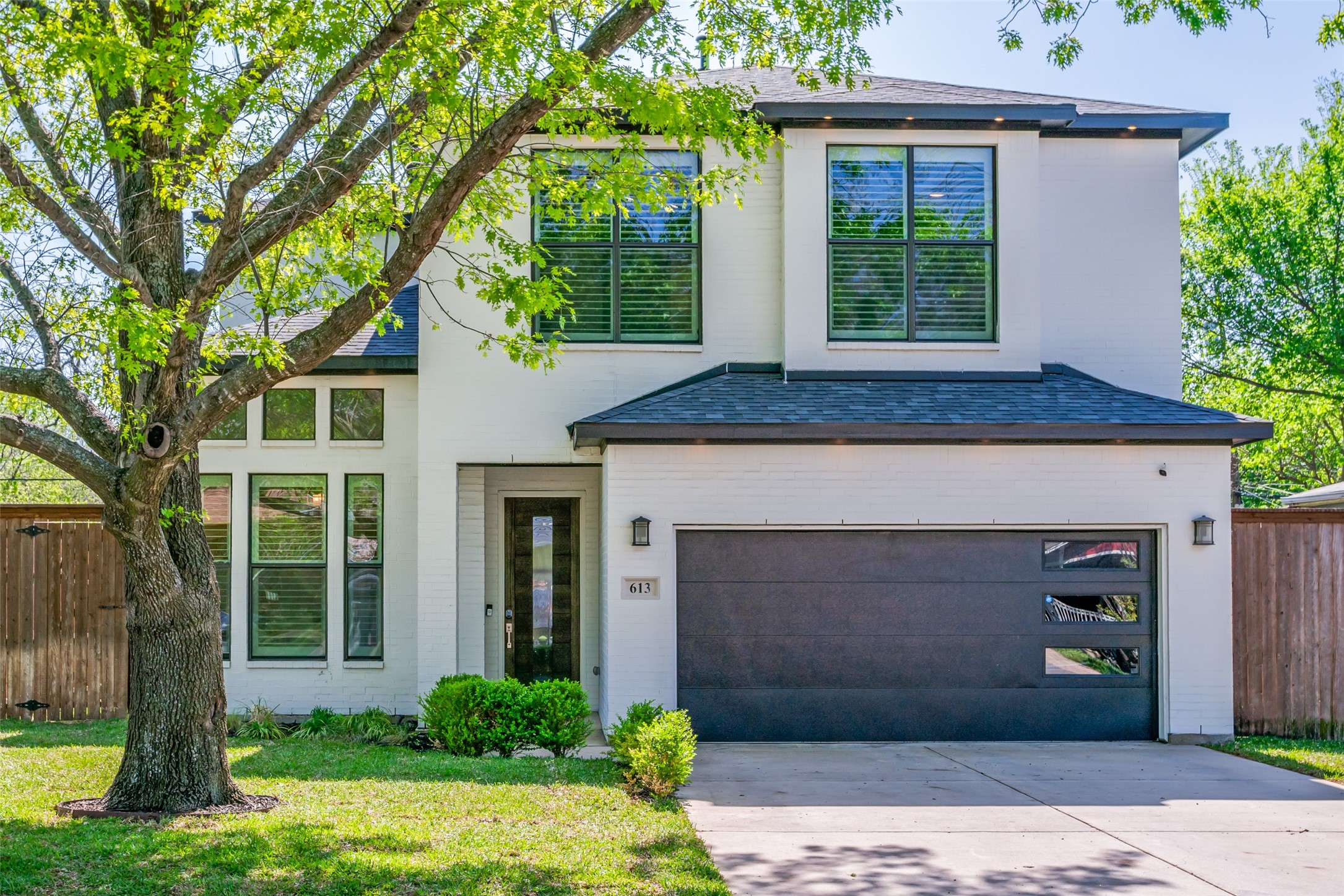 613 Martinique Avenue Dallas TX 75223