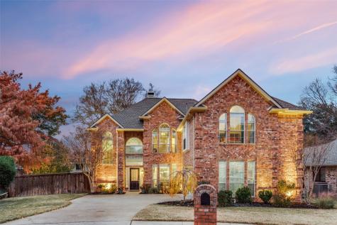 109 Fall Creek Court Garland TX 75044