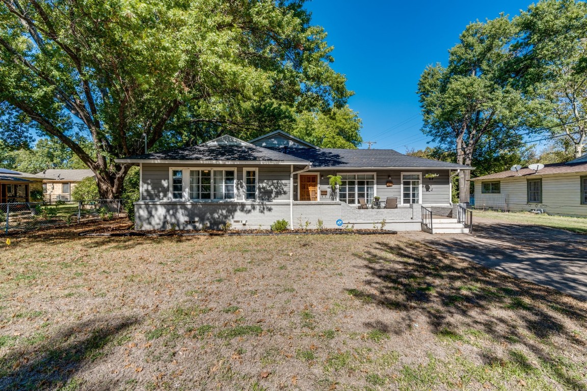 101 Charlotte Avenue Waxahachie TX 75165