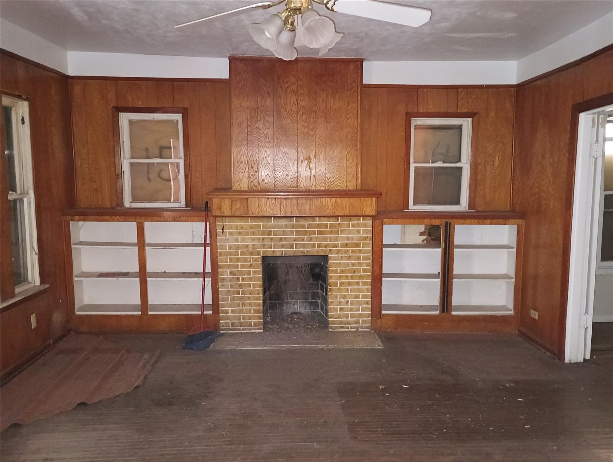 2009 Hemphill Street Fort Worth TX 76110