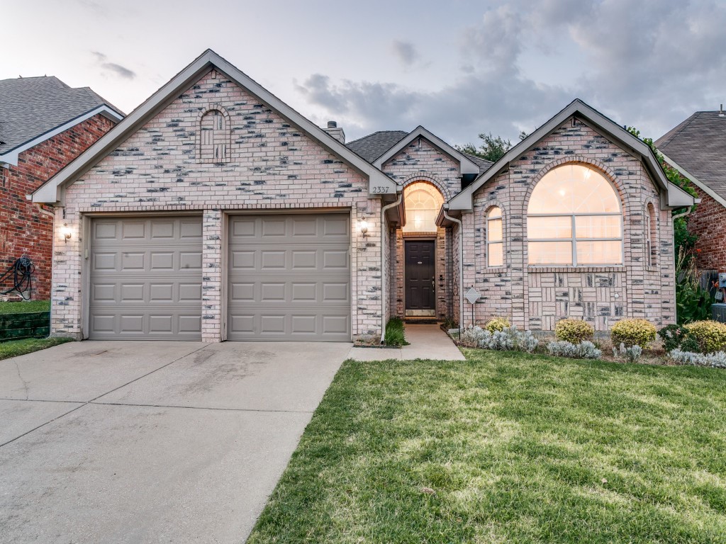 2337 Suntree Lane Flower Mound TX 75022