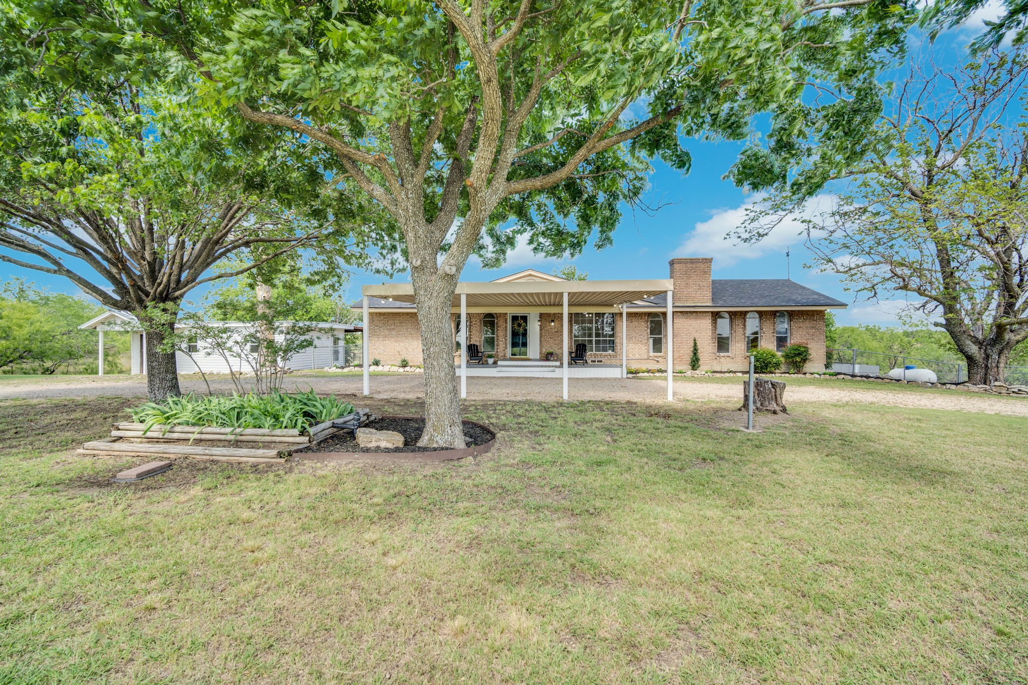 11642 Fm 157 Maypearl TX 76064