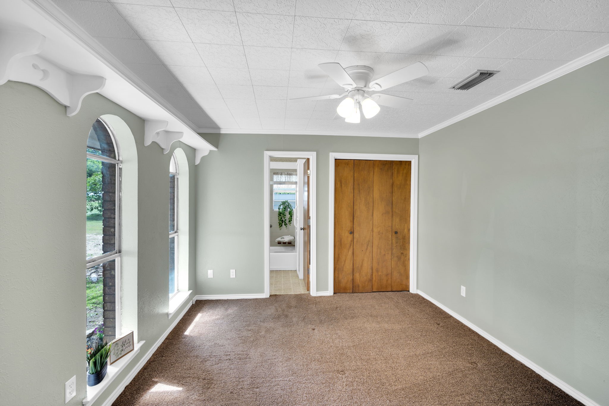 11642 Fm 157 Maypearl TX 76064