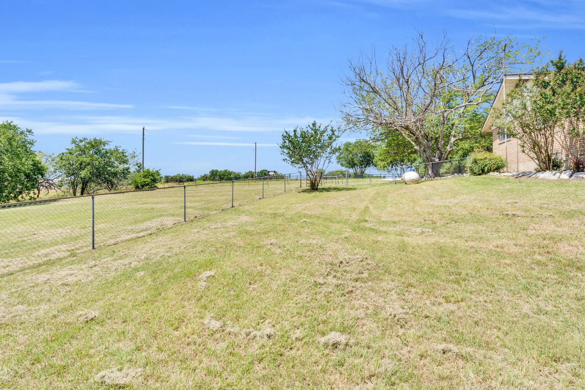 11642 Fm 157 Maypearl TX 76064