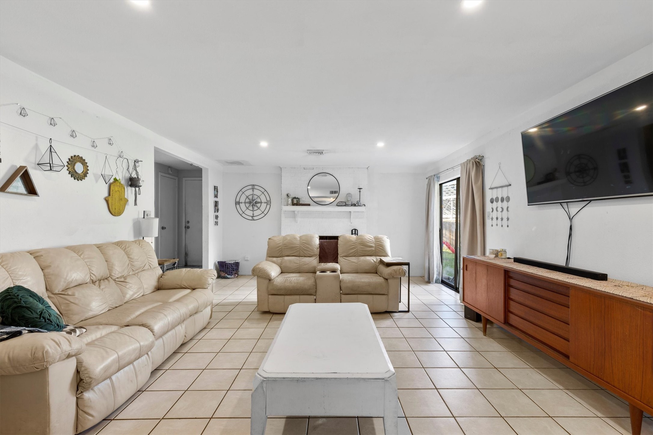 3721 French Wood Drive Arlington TX 76016