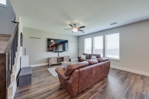 5301 Basham Lane Denton TX 76207