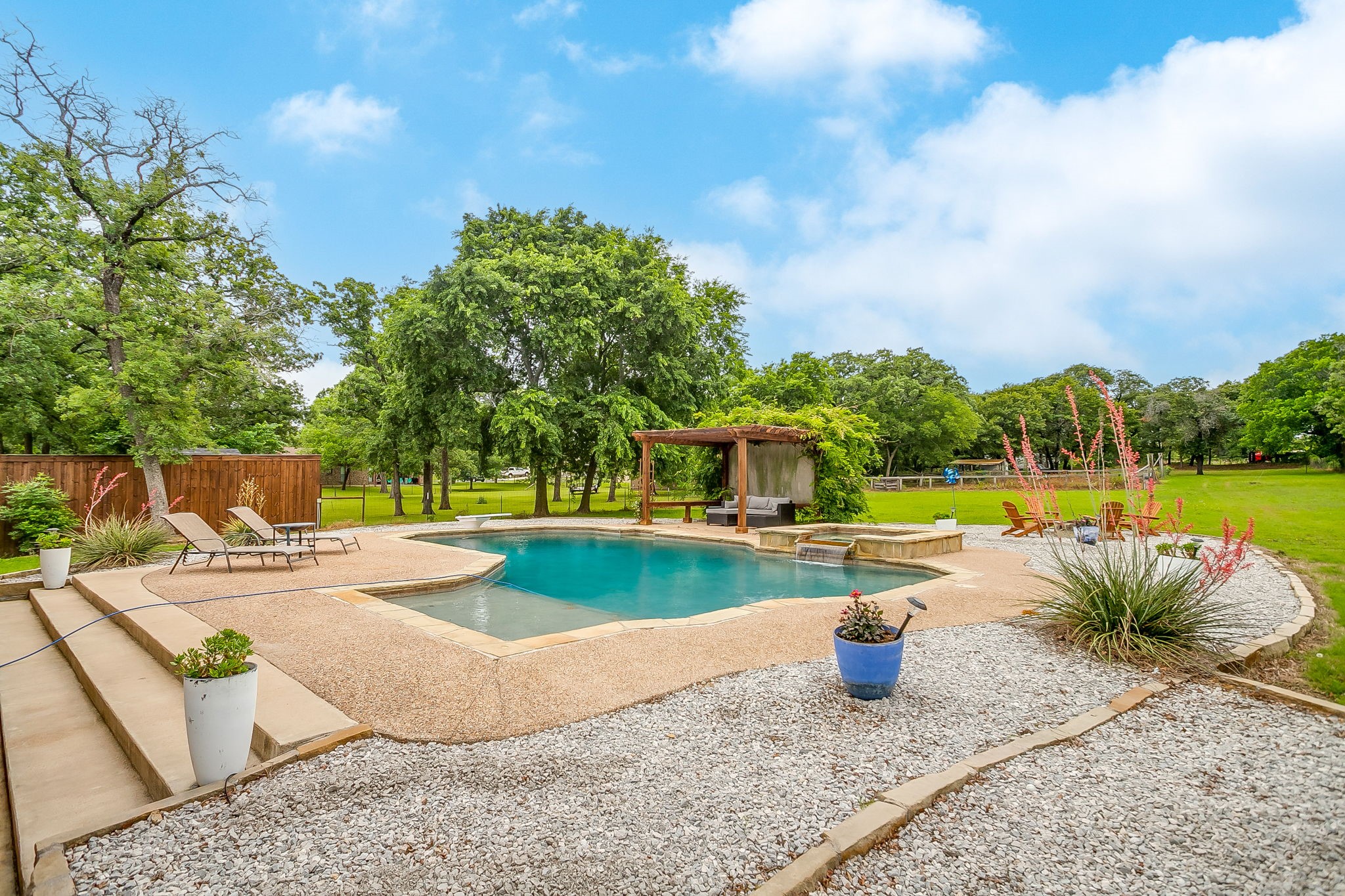 3412 E Renfro Street Burleson TX 76028