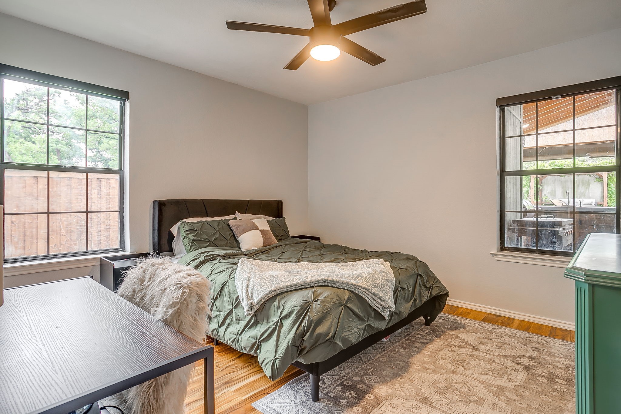 3412 E Renfro Street Burleson TX 76028