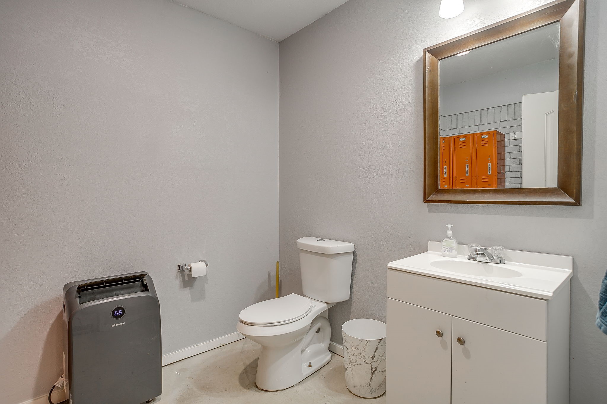 3412 E Renfro Street Burleson TX 76028