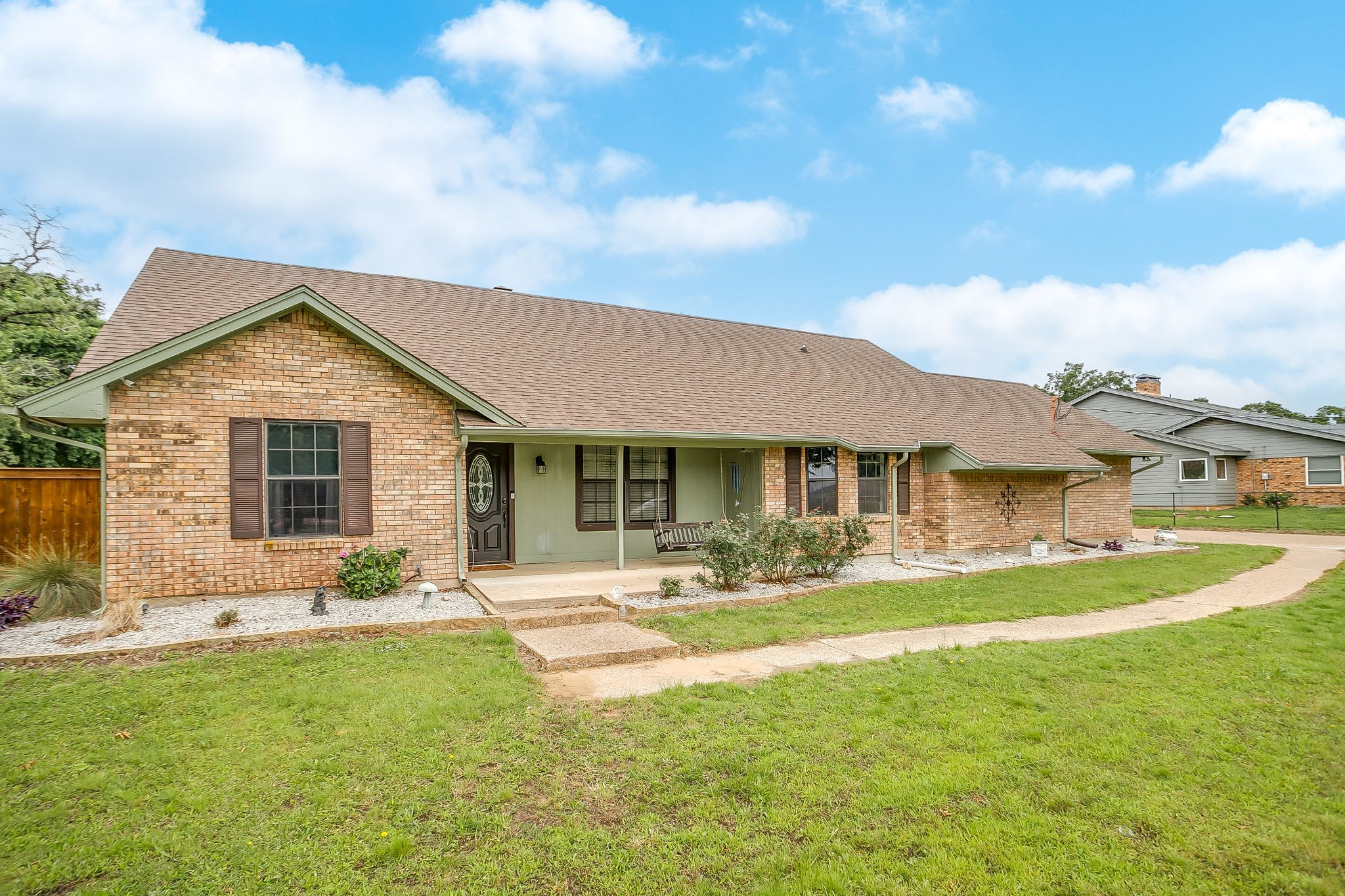 3412 E Renfro Street Burleson TX 76028