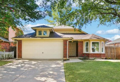 8704 Tigris Trail Fort Worth TX 76118