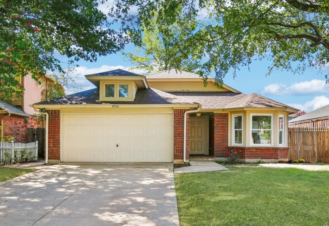 8704 Tigris Trail Fort Worth TX 76118
