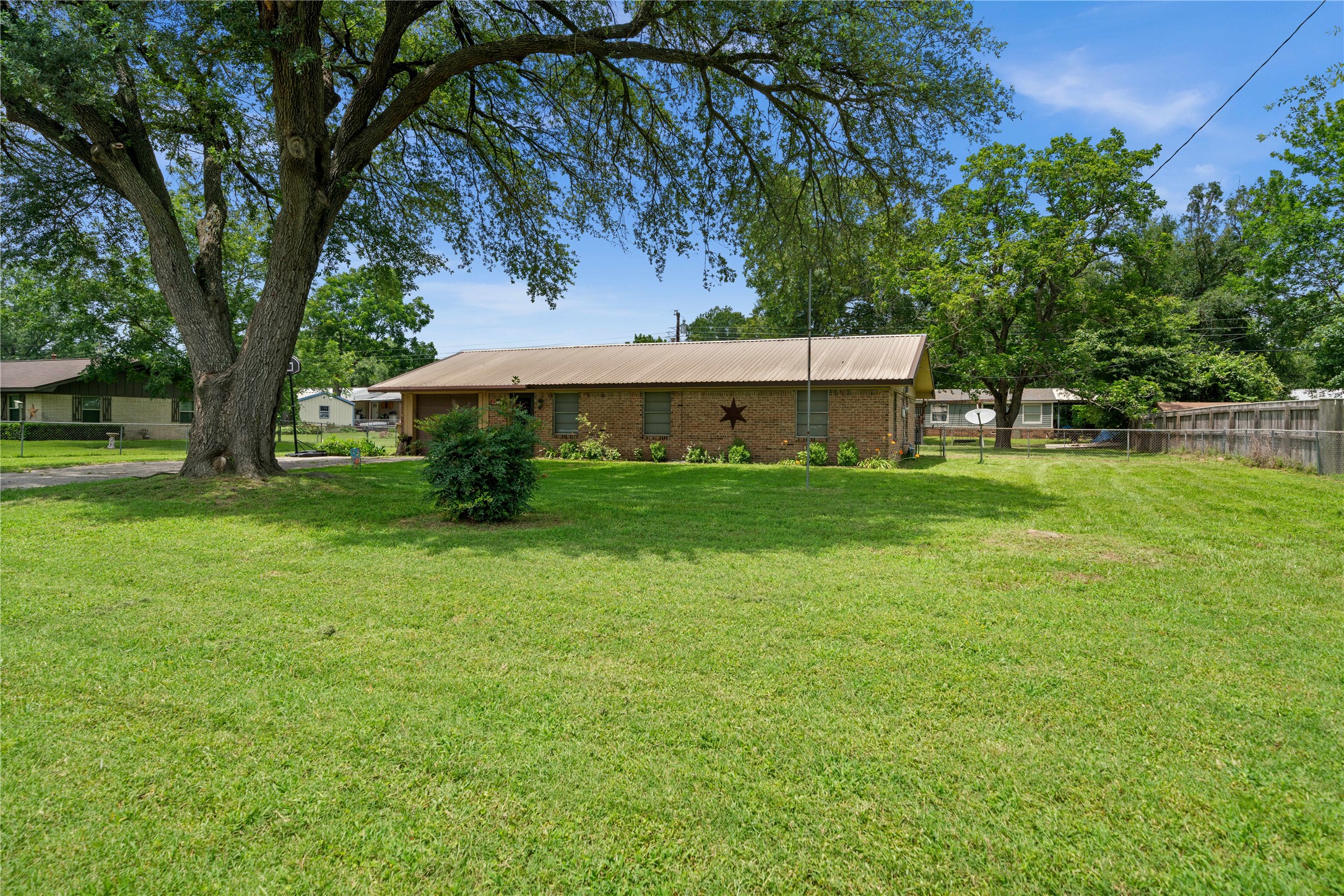 6753 Murphy Street Murchison TX 75778
