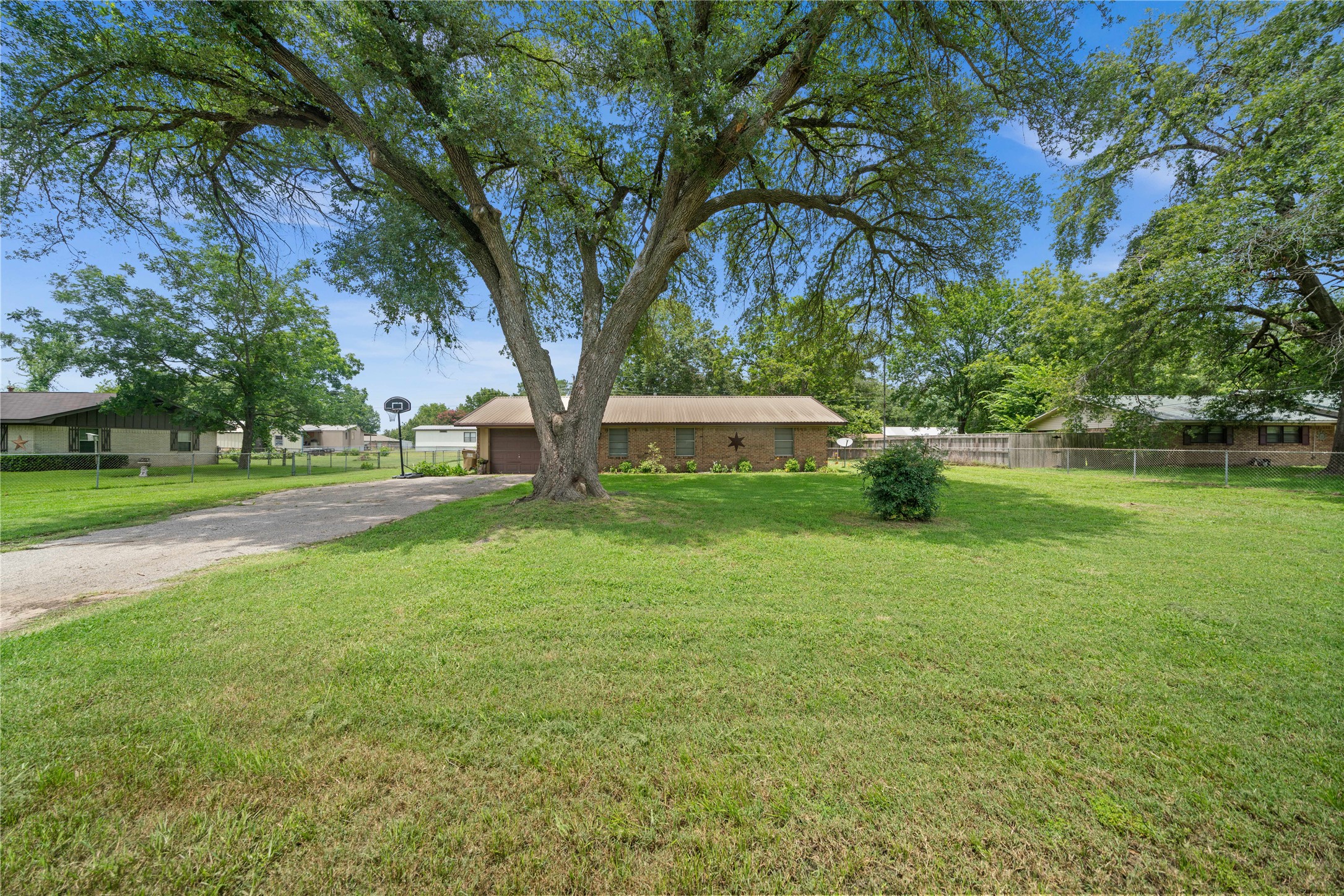6753 Murphy Street Murchison TX 75778