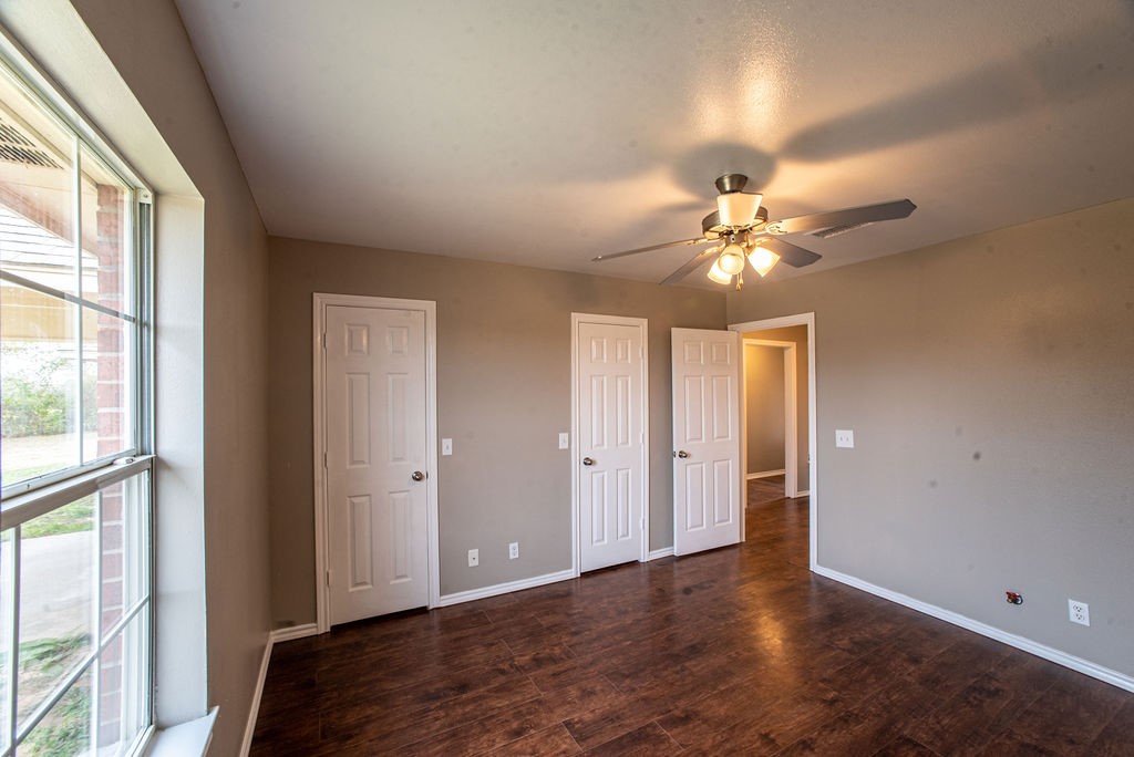 1385 Fm 194 Blossom TX 75416