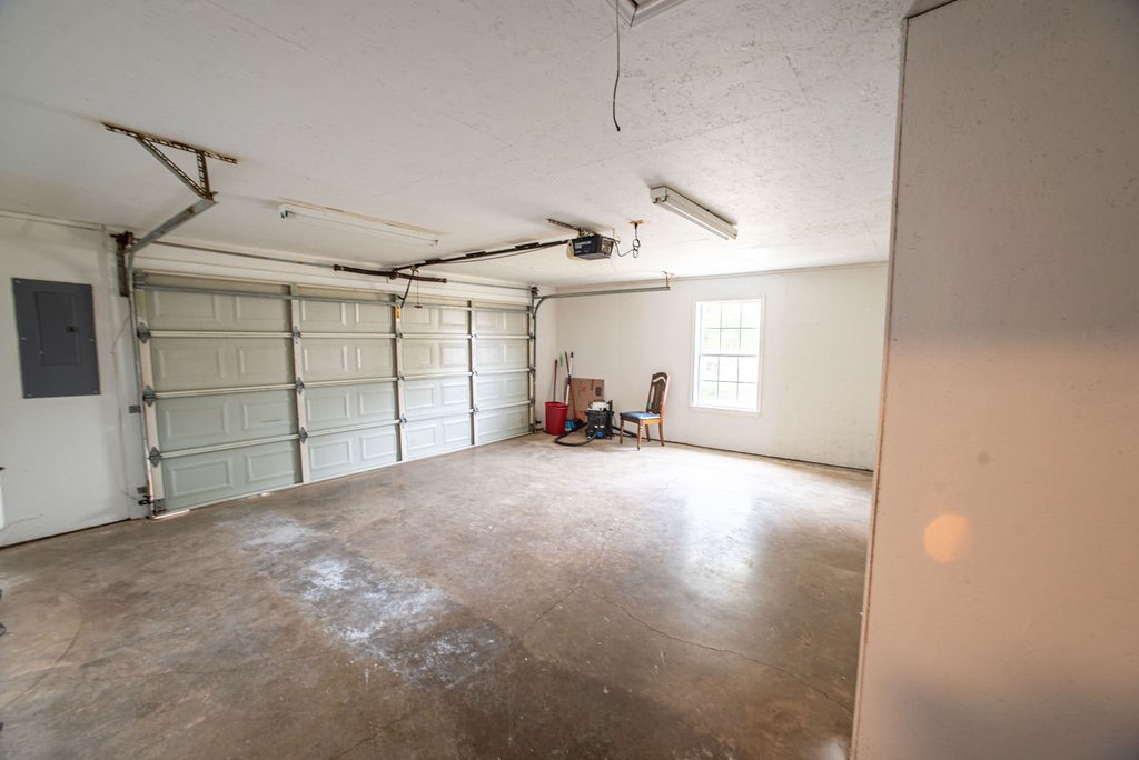 1385 Fm 194 Blossom TX 75416