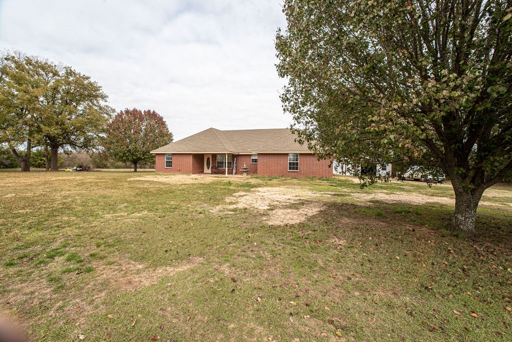 1385 Fm 194 Blossom TX 75416