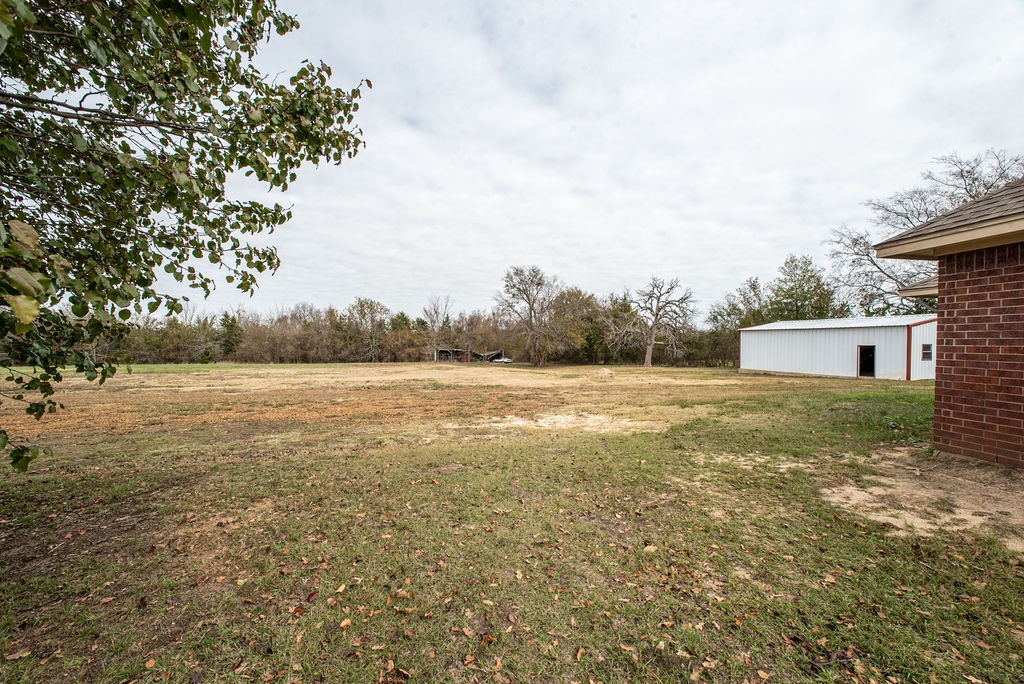 1385 Fm 194 Blossom TX 75416