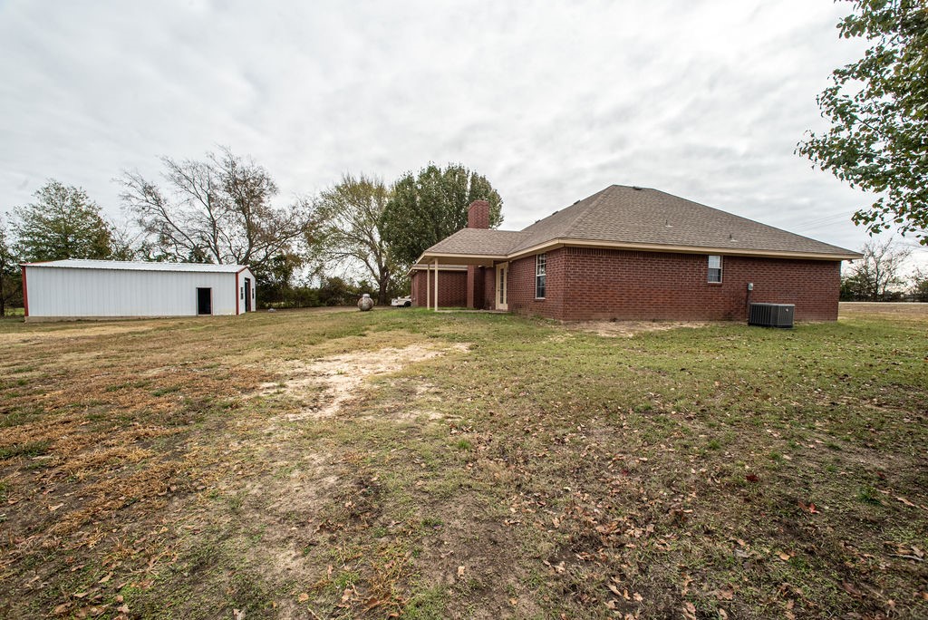 1385 Fm 194 Blossom TX 75416