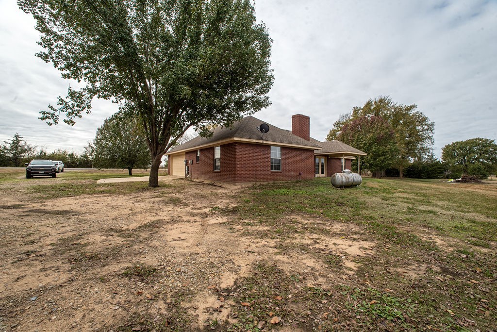 1385 Fm 194 Blossom TX 75416