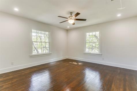 415 Featherston Street Cleburne TX 76033