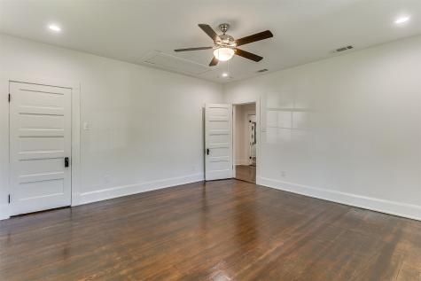415 Featherston Street Cleburne TX 76033