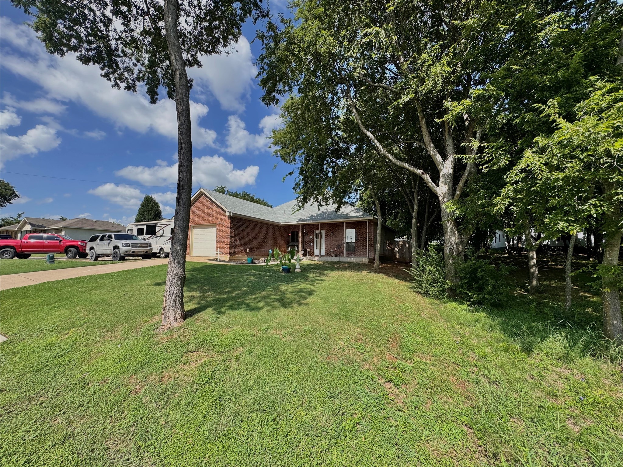 213 S Preston Street Alvarado TX 76009