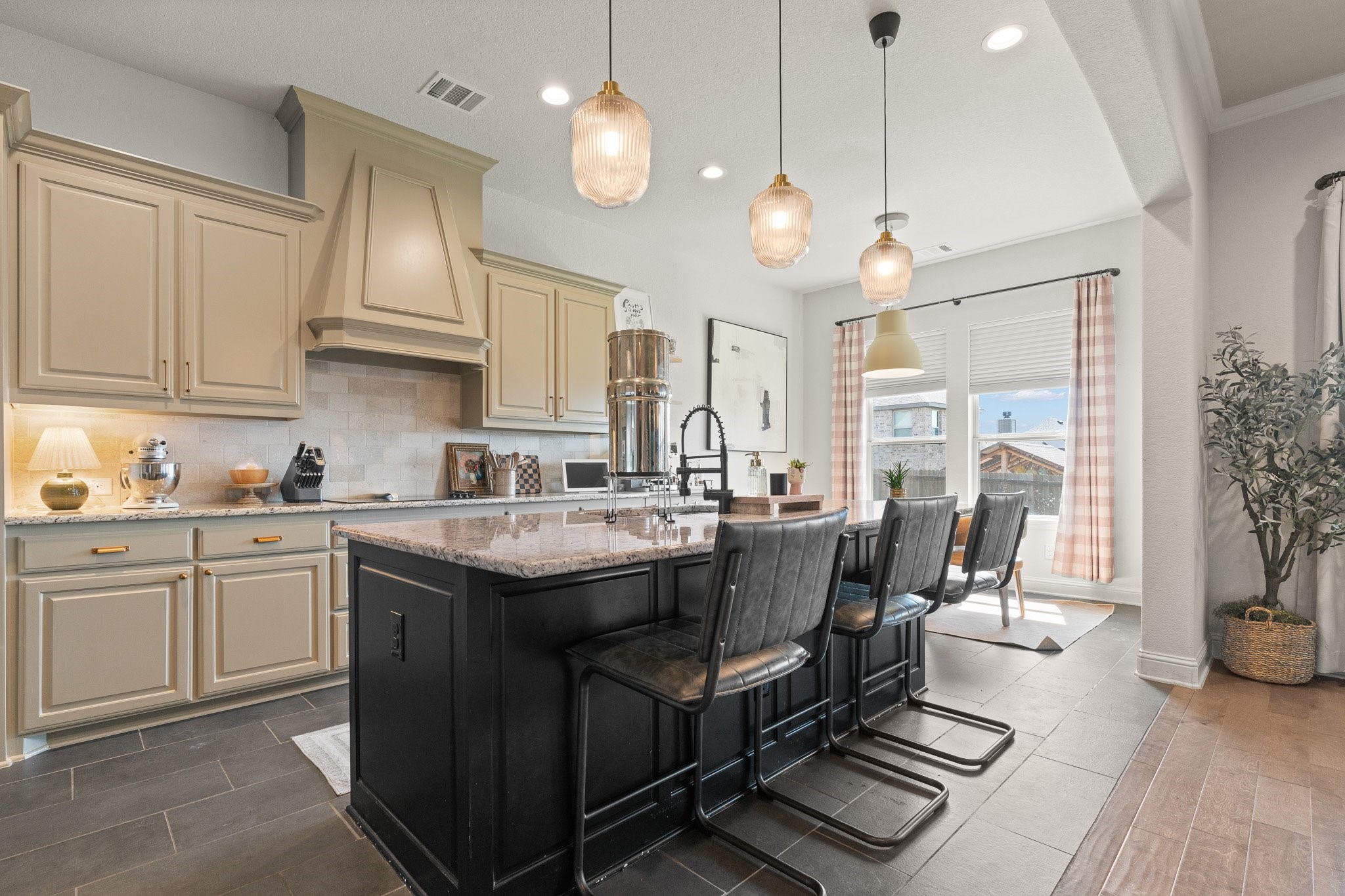 1944 Silver Falls Drive Burleson TX 76028