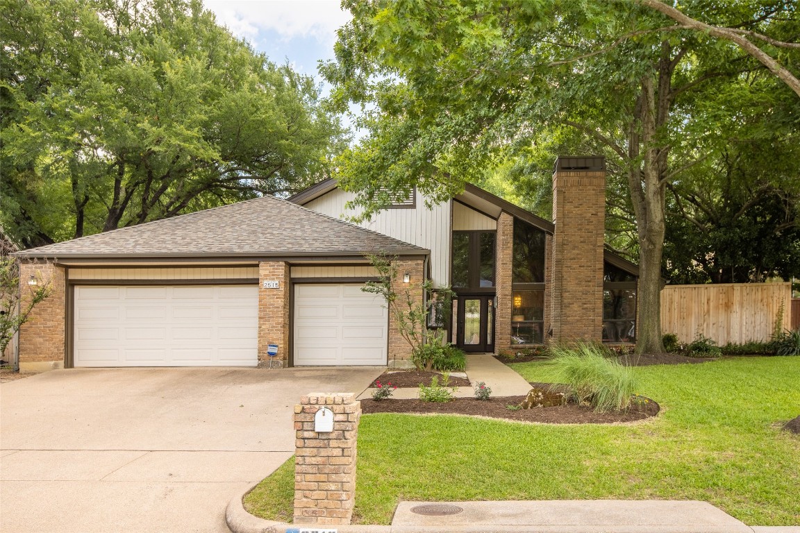 2515 Laurel Valley Lane Arlington TX 76006