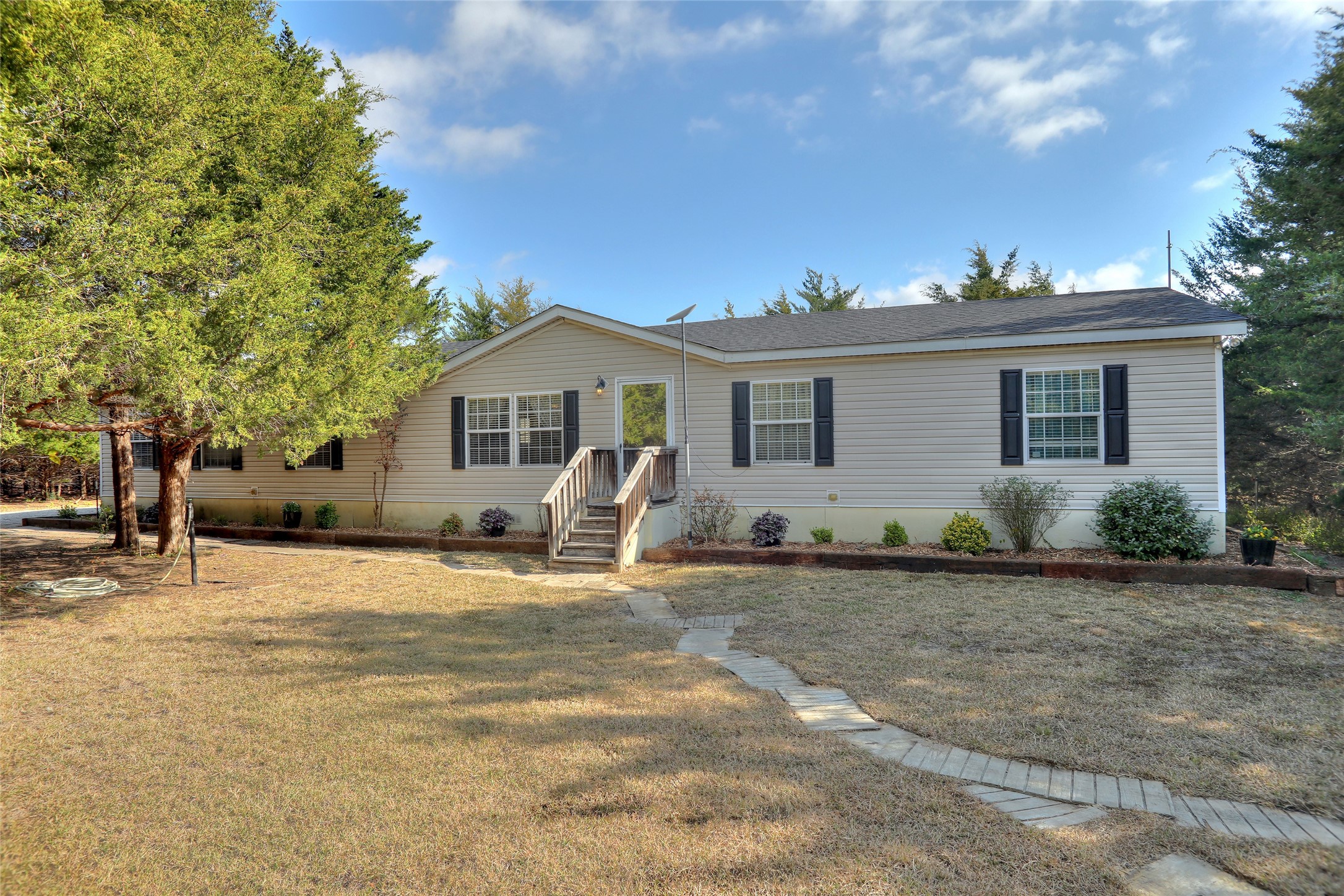 500 Possom Trot Hollow Road Whitewright TX 75491