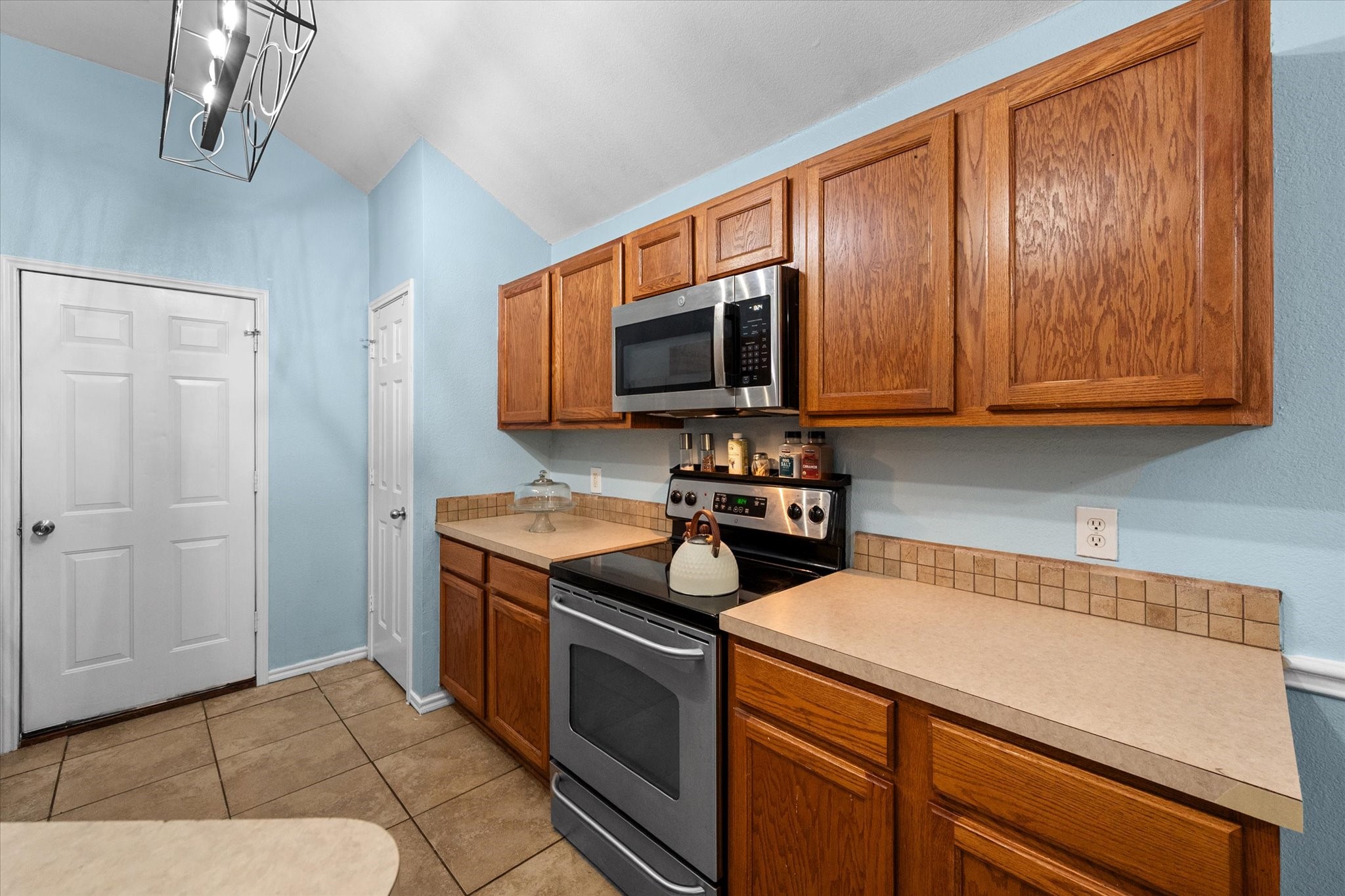 713 Green Acres Lane Midlothian TX 76065